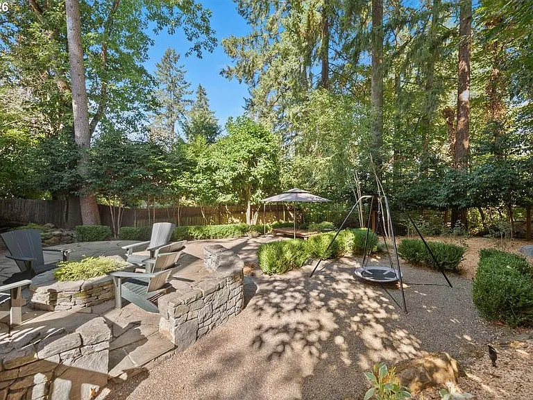 611 Ridgeway Rd — Photo 34