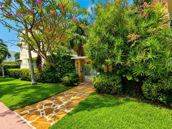 2137 Calais Dr APT 5, Miami Beach, FL 33141