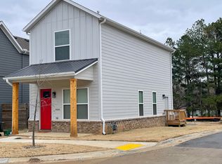 1406 S Duncan Ave, Fayetteville, AR 72701