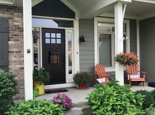 1011 NW Magnolia Ln, Grain Valley, MO 64029