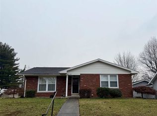 249 W Indiana Ave, Sullivan, IN 47882