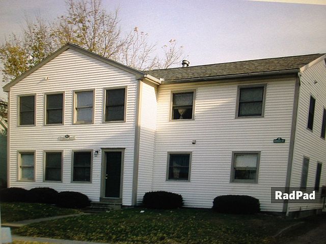 2nd image of 42 Intervale Ave APT 2