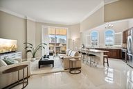 NE 185th St 712-004.jpg