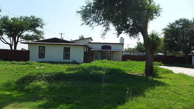 1st image of 1500 E Saint Francis Ave