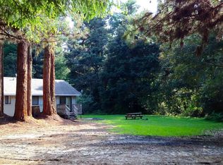 31811 Airport Rd, Fort Bragg, CA 95437