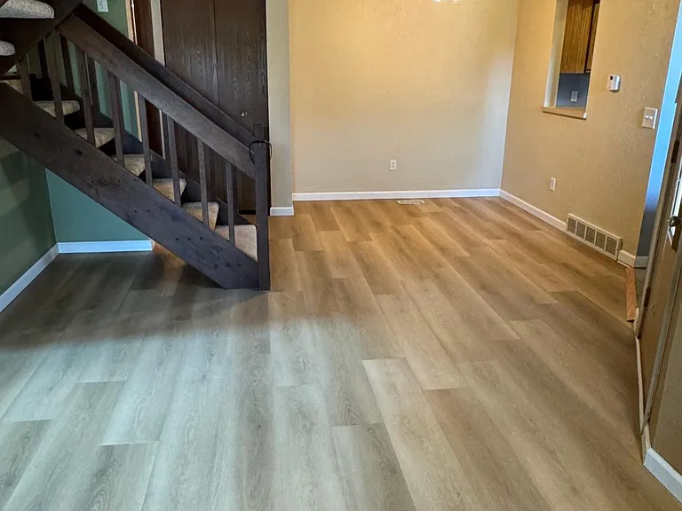 5828 Staghorn Dr — Photo 3