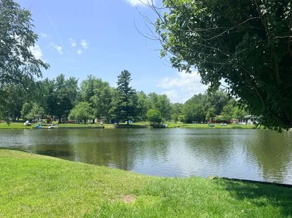 5-462 Woodhaven Lakes, Sublette, IL 61367