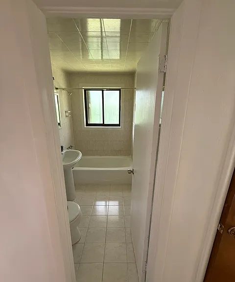 1545 Mantua Ave — Photo 15