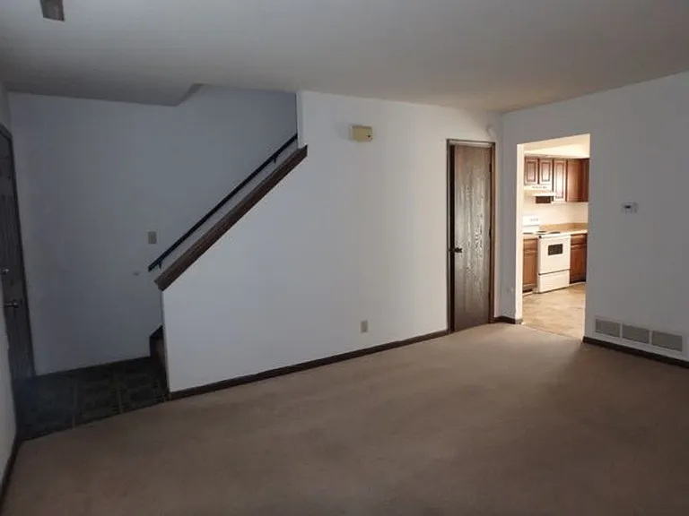 1113 Callie Dr #A — Photo 4