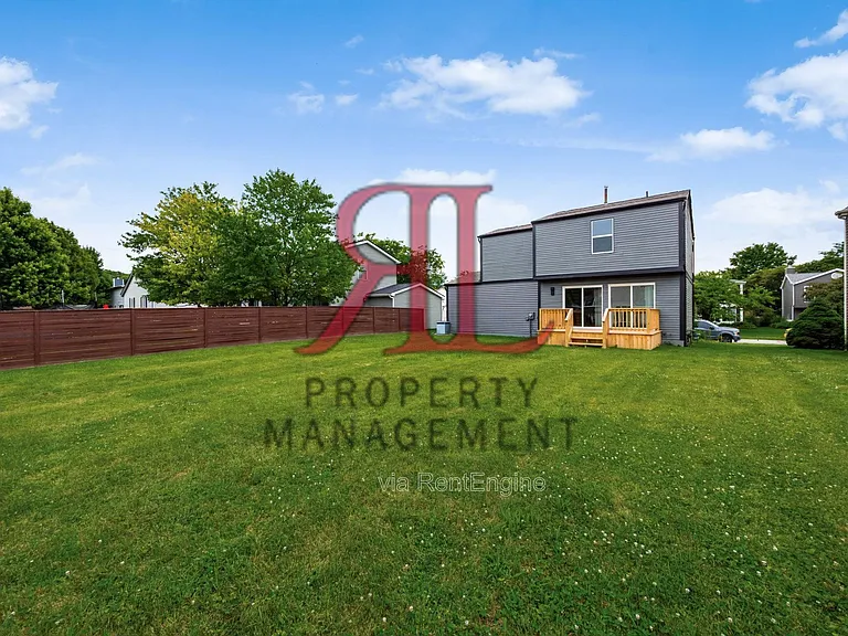 5932 Waterview Dr — Photo 37