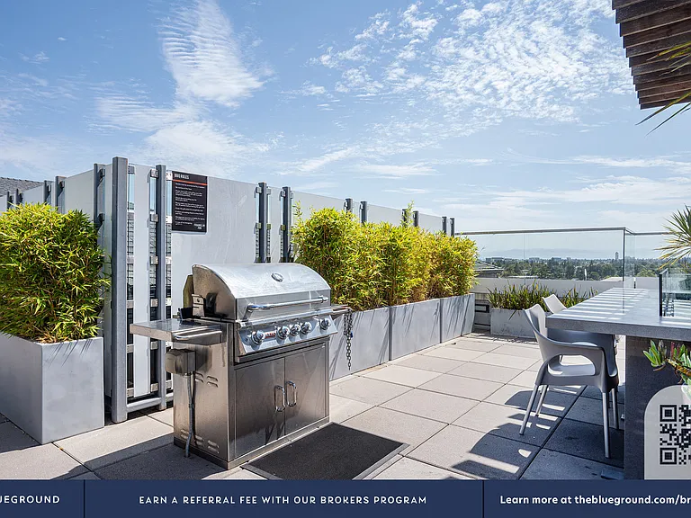 Building's BBQ