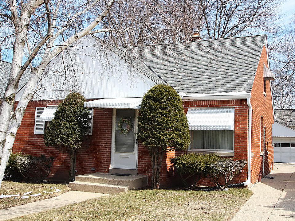 1st image of 5746 N Lydell Ave
