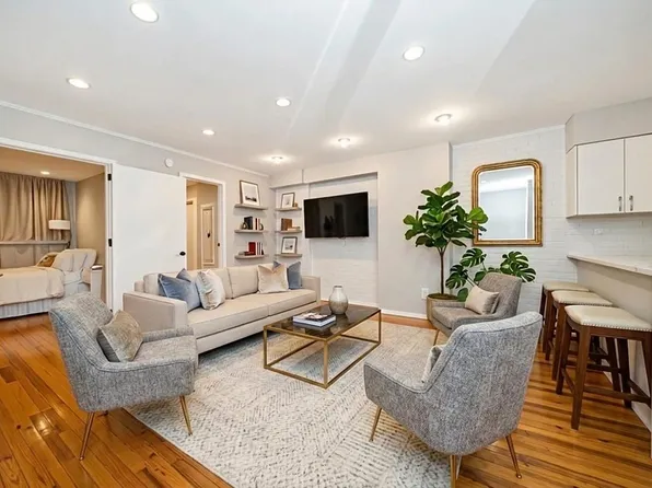 116 E 19th St APT 1, New York, NY 10003