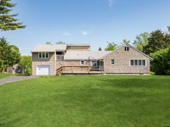 88 Tulipwood Drive, Commack, NY 11725