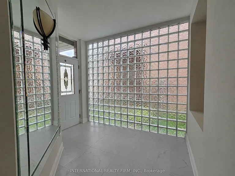 32 Bel Canto Cres — Photo 16