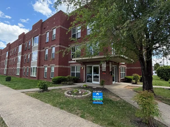 Rowan Place Apartments, 2132 Rowan St #105, Louisville, KY 40212