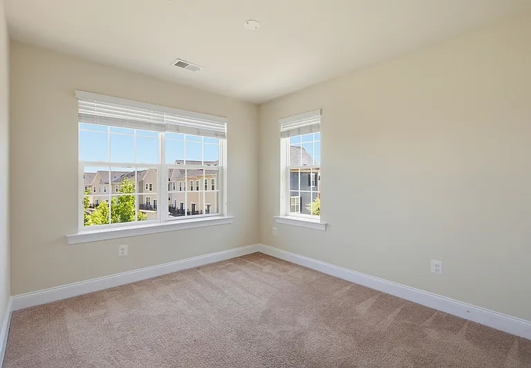 300 Camillia Pl — Photo 14