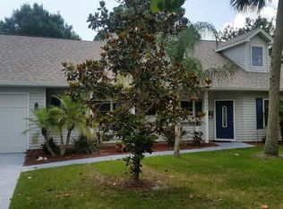 2207 Country Club Rd, Melbourne, FL 32901