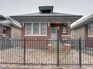 4911 W Deming Pl, Chicago, IL 60639