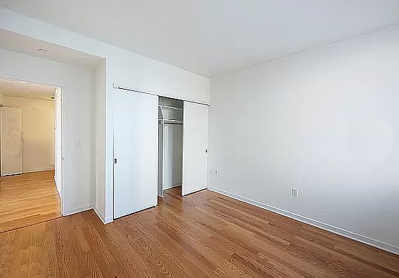 5th image of 33 W End Ave #26E