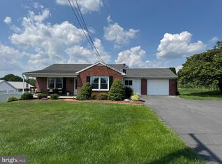 1505 Main St, East Earl, PA 17519