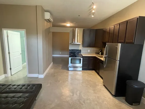 151 North Fountain Street - 103