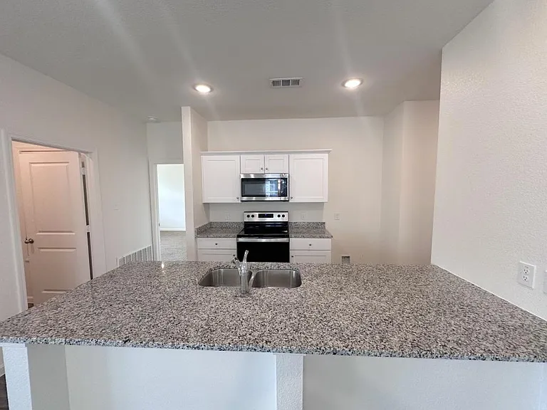 1640 Hossler Trl — Photo 19