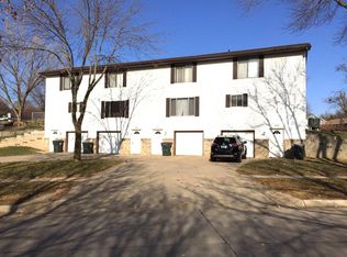 3100 Sycamore Ter, Sioux City, IA 51104