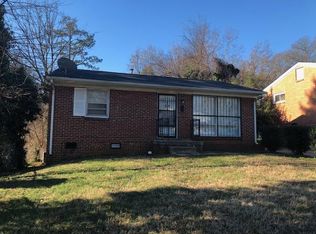 1906 Curry St, Greensboro, NC 27406