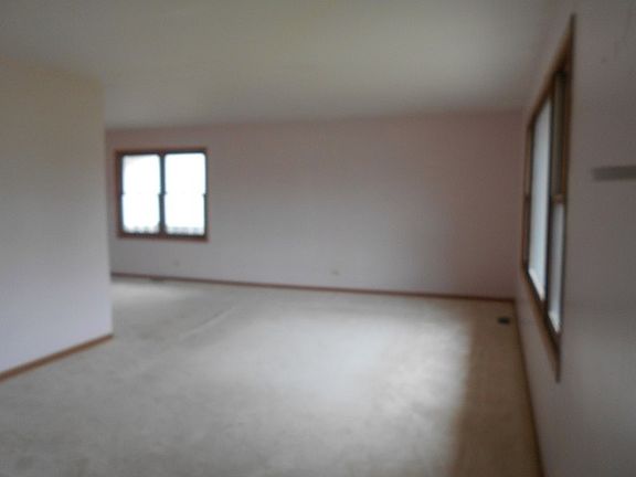 5th image of 1816 Sequoia Dr