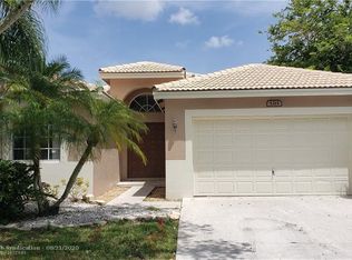 5315 Flamingo Ct, Coconut Creek, FL 33073