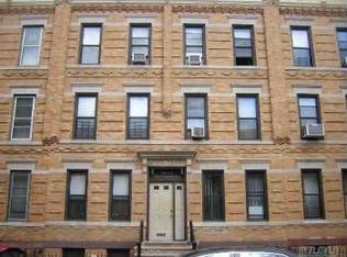 7019 65th Pl, Glendale, NY 11385