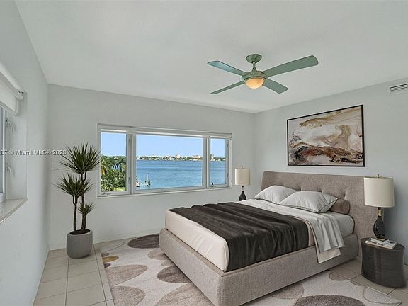 3rd image of 10300 W Bay Harbor Dr APT 6B