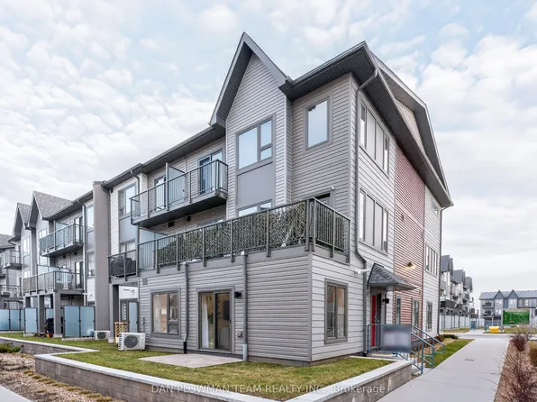 2635 William Jackson Dr #1001, Pickering, ON L1X 0L5