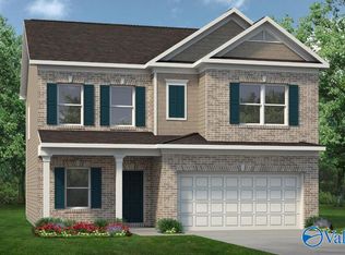 300 School House Dr, Decatur, AL 35603