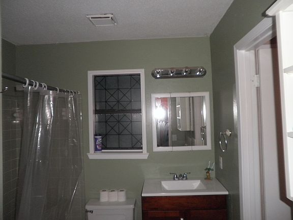 5th image of 1 Deal Ave E #F