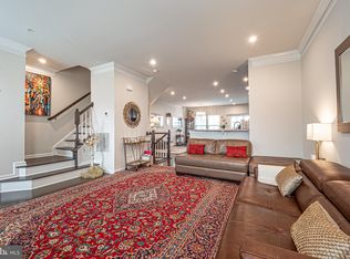 504 Sapphire Dr, Malvern, PA 19355