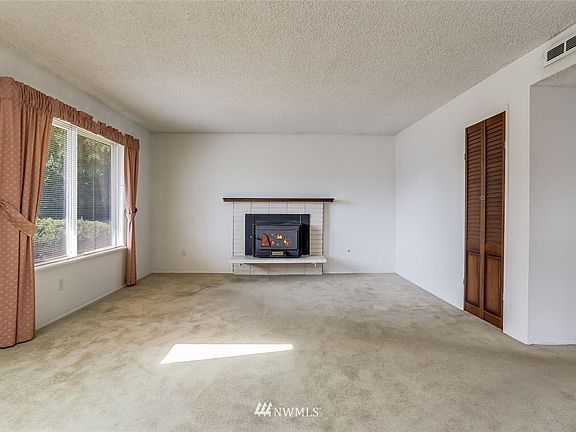 5th image of 1517 21st St NE