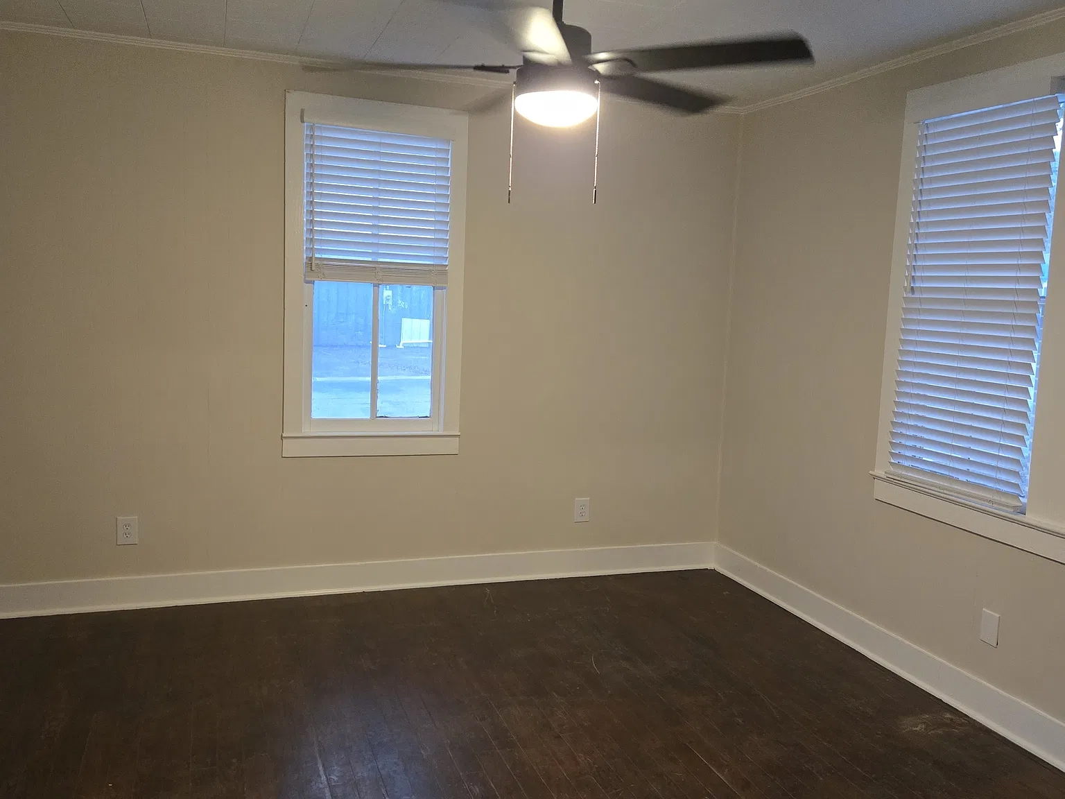 3 bed, 1100 sqft, $1,500 — Photo 4