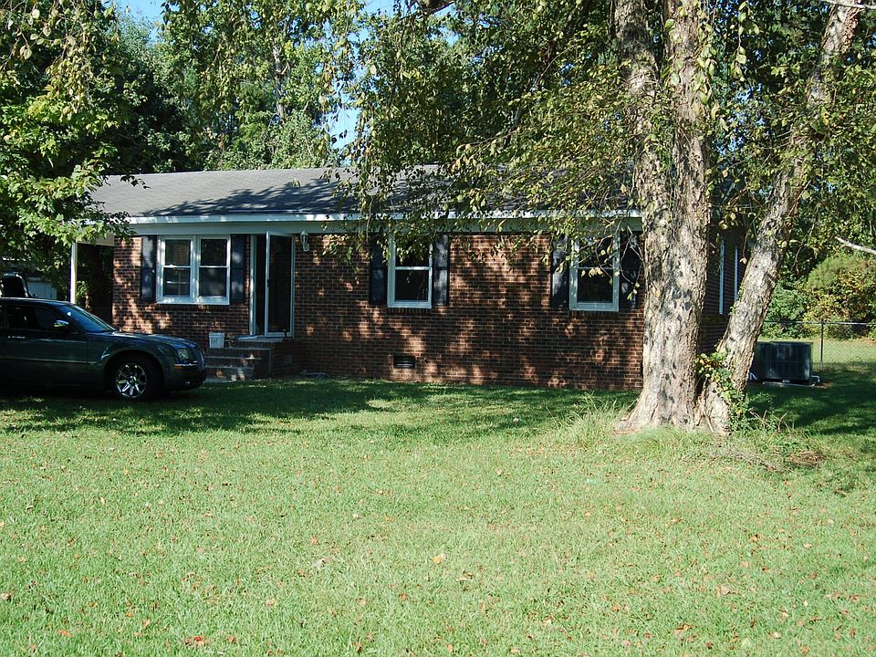 1st image of 2334 Brock Ave