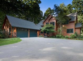 11202 S Golden Valley Dr, Empire, MI 49630