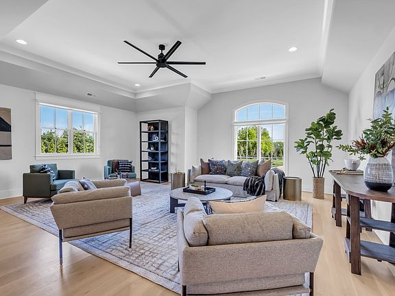 48th image of 5026 Hilltop Ln