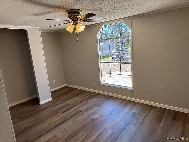 1328 Gator Hill Dr — Photo 5