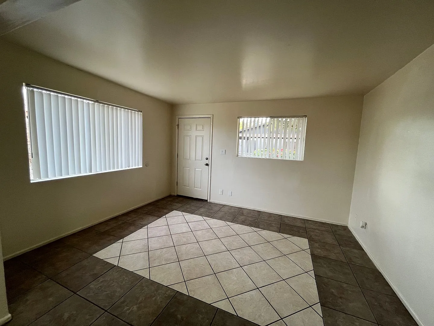 1 bed, 600 sqft, $1,125 — Photo 4