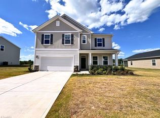 114 Cremello Dr, King, NC 27021