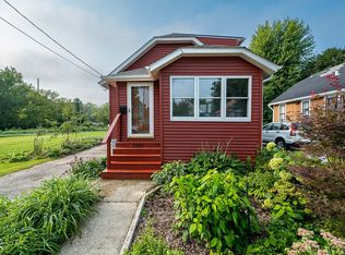2961 Milwaukee St, Madison, WI 53704