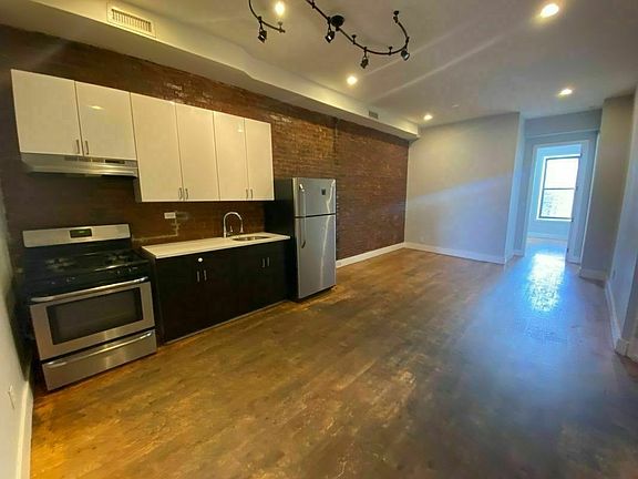 3rd image of 1173 Bedford Ave #2B