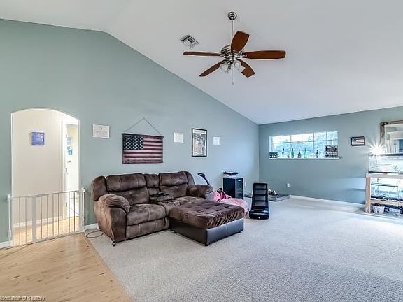 2nd image of 1524 Tamah Blvd