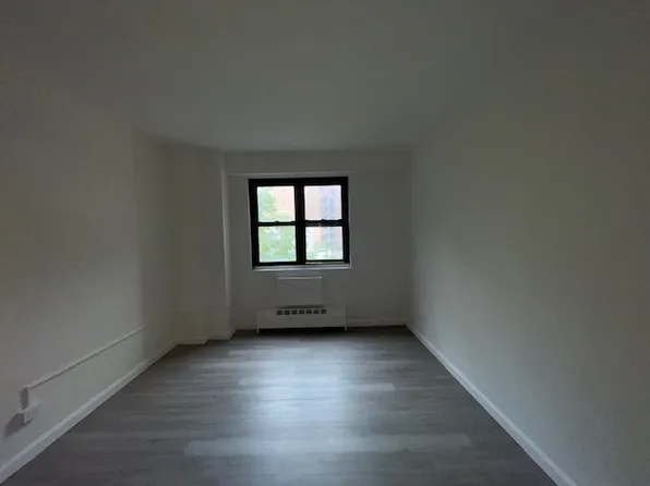 83-60 118th Street image 4 of 9