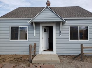 910 McIntyre St, Golden, CO 80401